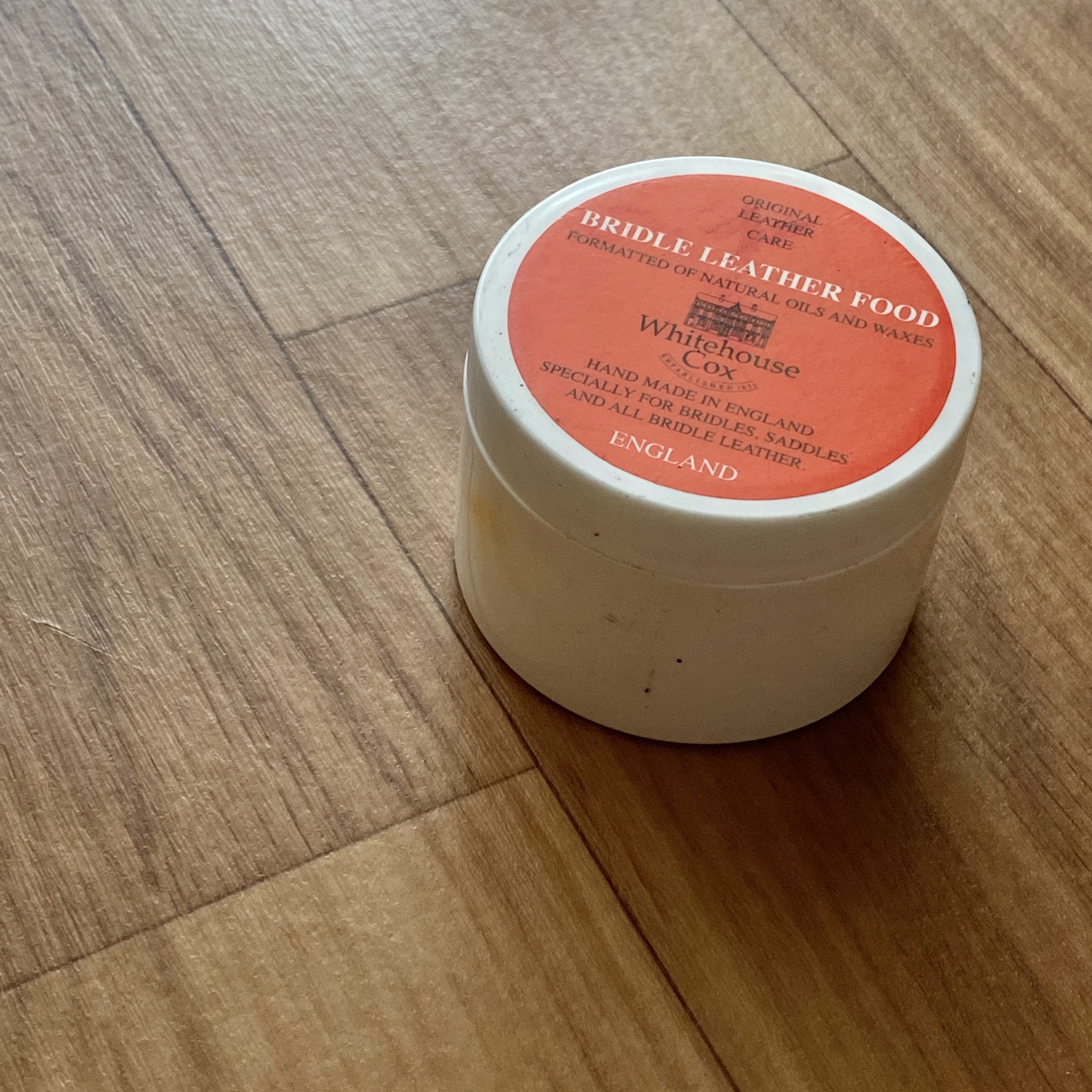 使ってみた】Whitehouse CoxのBlidle Leather Foodはブライドル